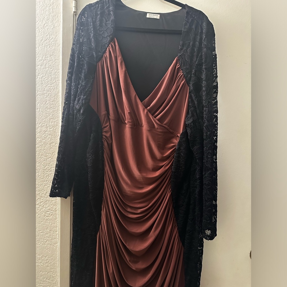 Kiyonna Valentina Mixed Media Long Sleeve Body-Con Midi Dress in Chestnut
